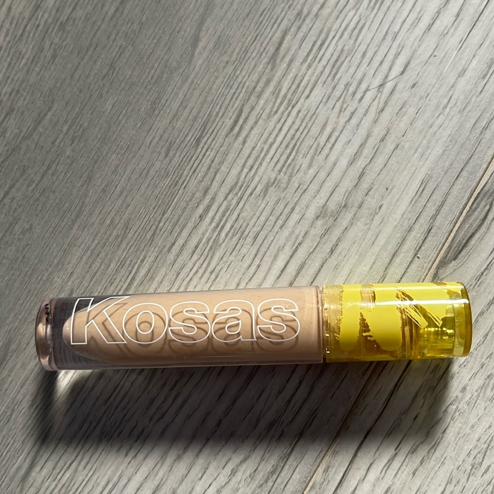 Kosas concealer shade  3.5